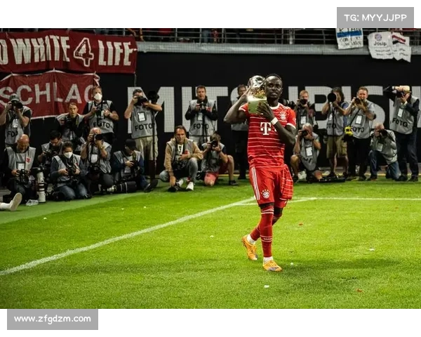 拜仁马内回归时间表解析与球队阵容调整展望